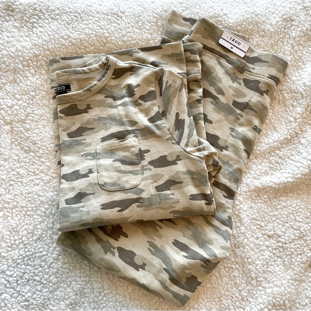Izod lounge set camo size M/L - Picture 2 of 14